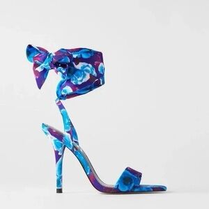 NWT Zara Floral Print Heeled Sandals